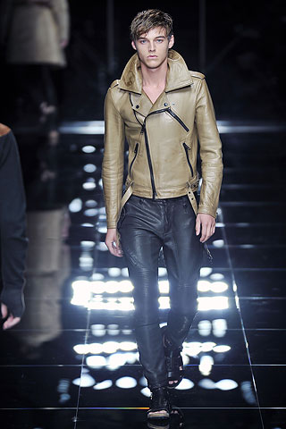 Burberry Prorsum / - 2011